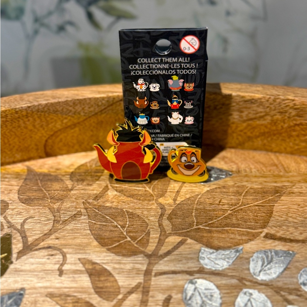 Disney Timon and Pumbaa Tea cup and Teapot Pin Set Boxlunch Loungefly Blind Box